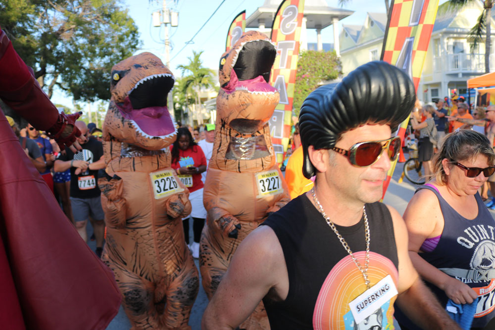 Heroes and Villains 5K 2018 photo - Duval Street, Key West